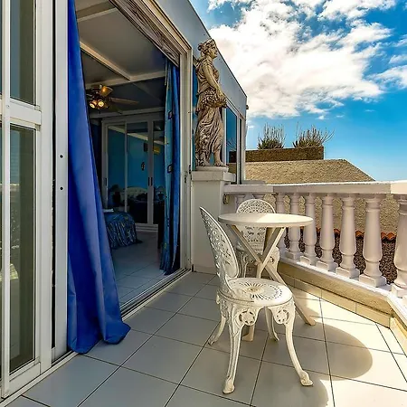 Europa Villa